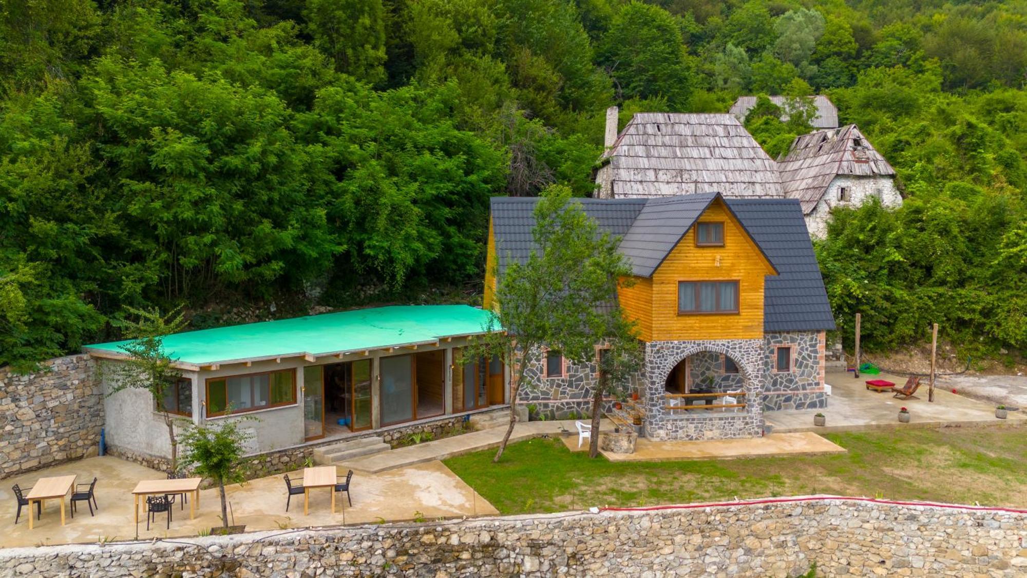 Villa Prelatheth Exterior photo